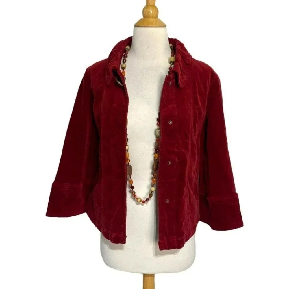A.M.I. Corduroy Jacket M Red Ruffle Collar 3/4 Sleeve Pleated Back Snap Front